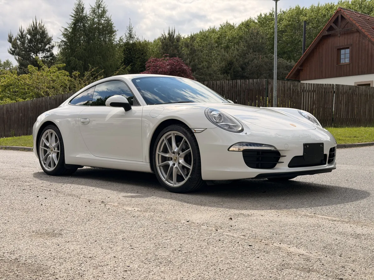 Porsche 911 Carrera (991.1)