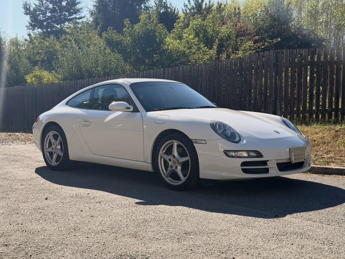Porsche 911 (997.1) Carrera
