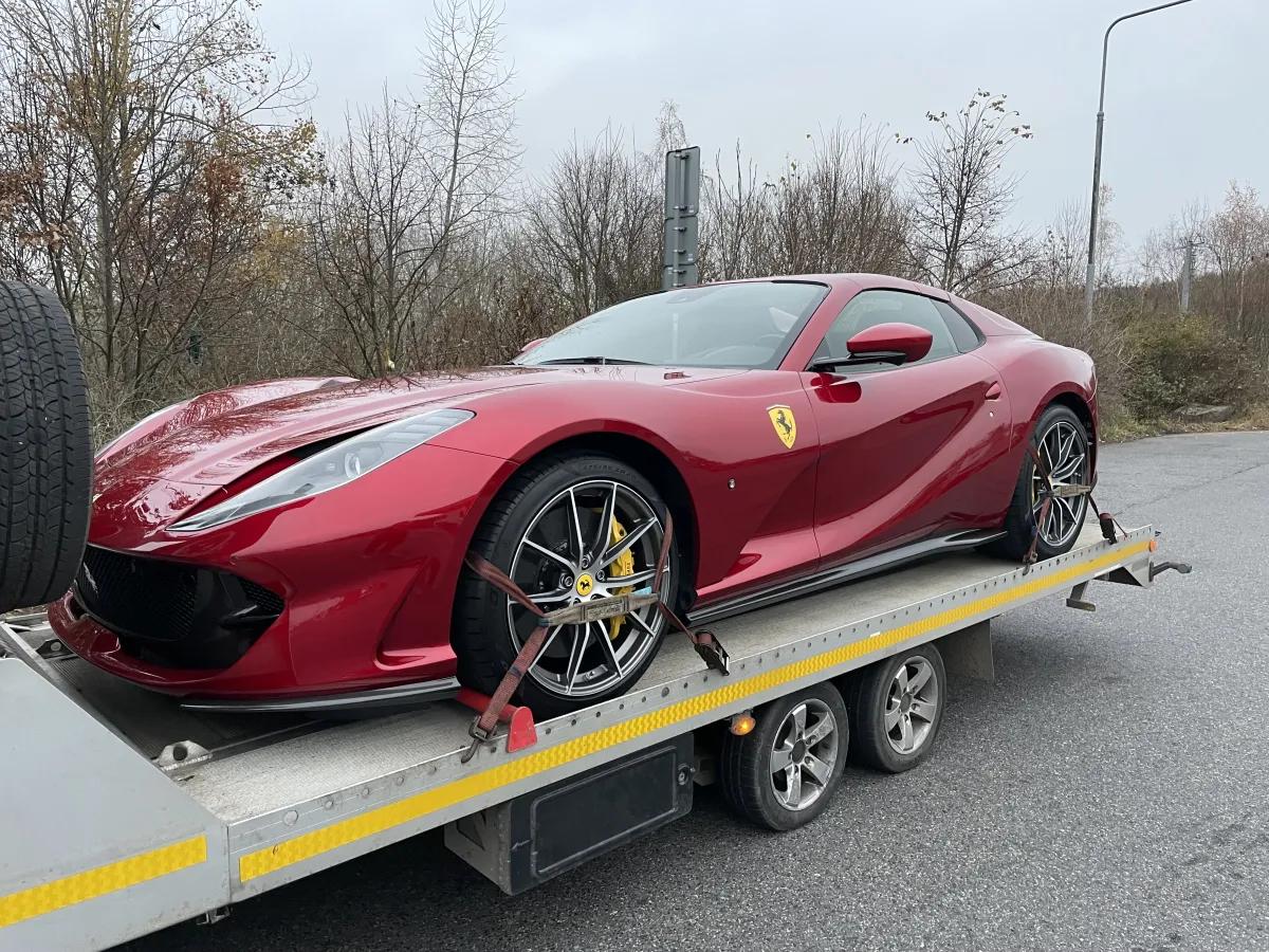 Ferrari 812 GTS